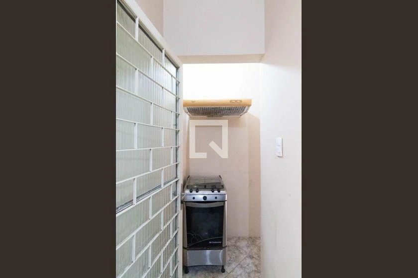 One-bedroom, 30 m² house in Rio de Janeiro — photo 9
