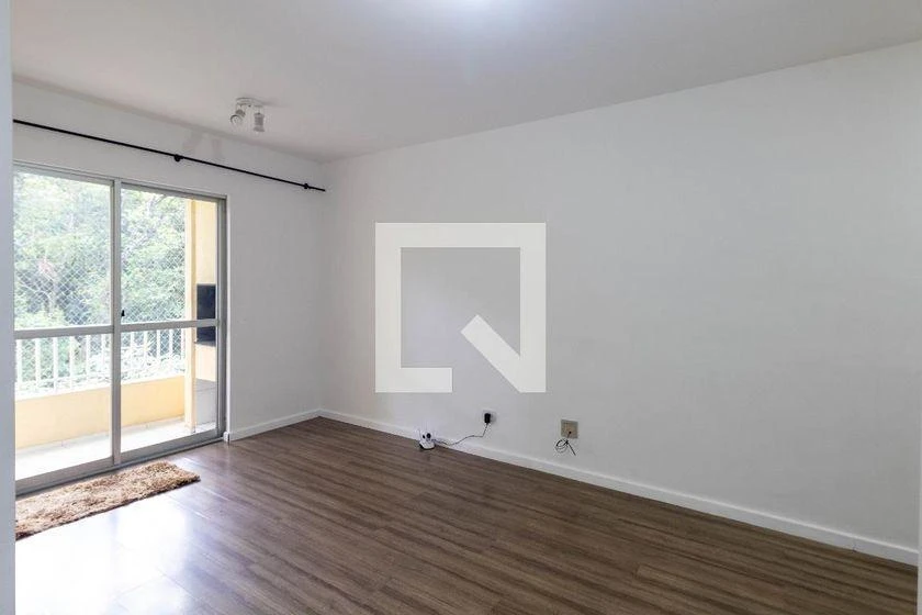 Балкон с грилем и 3 спальни: квартира 80 м² — photo 7