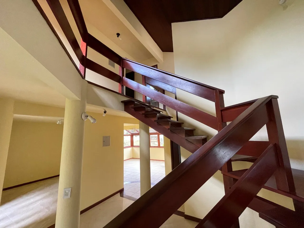 House with 4 bedrooms and 1 en-suite, 600 m² — photo 51