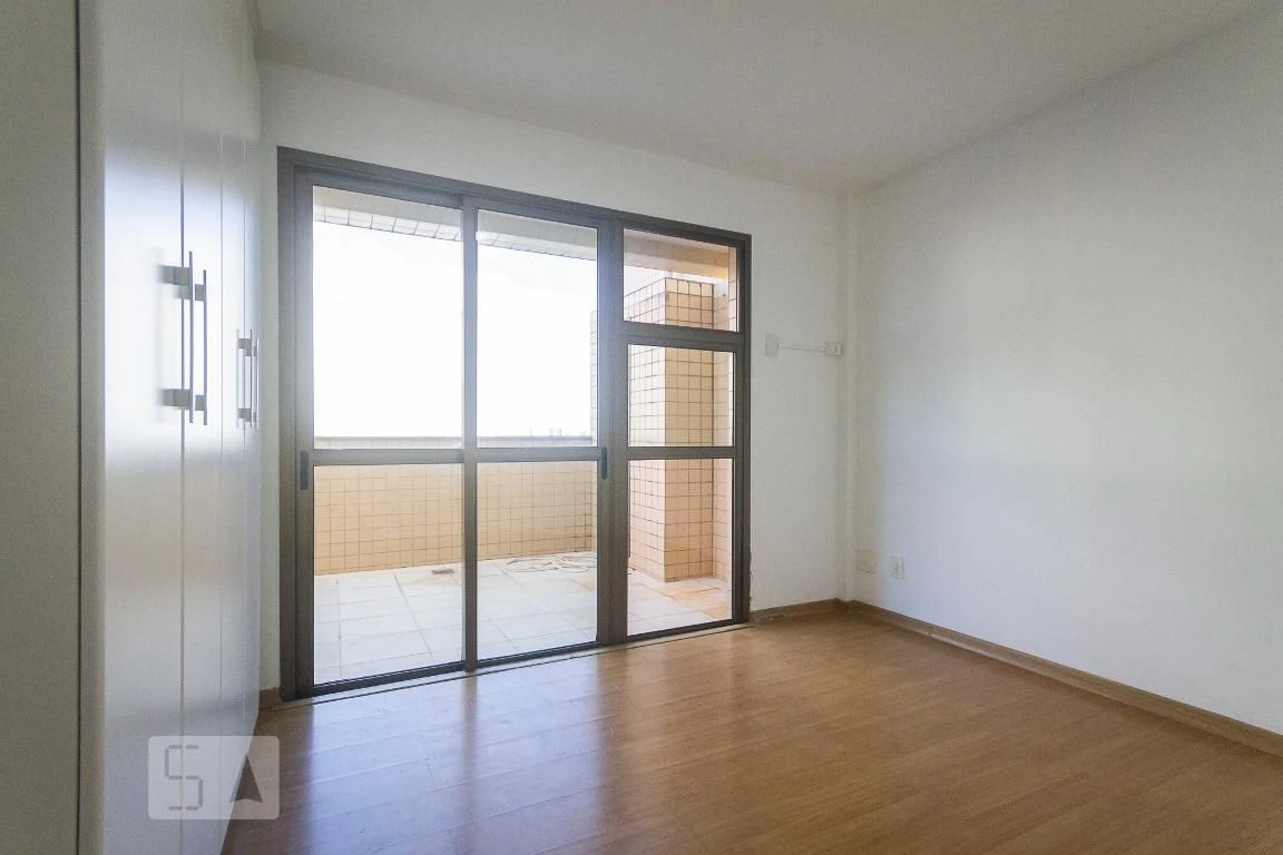 3-bedroom apartment with 2 parking spots and en-suites — photo 18