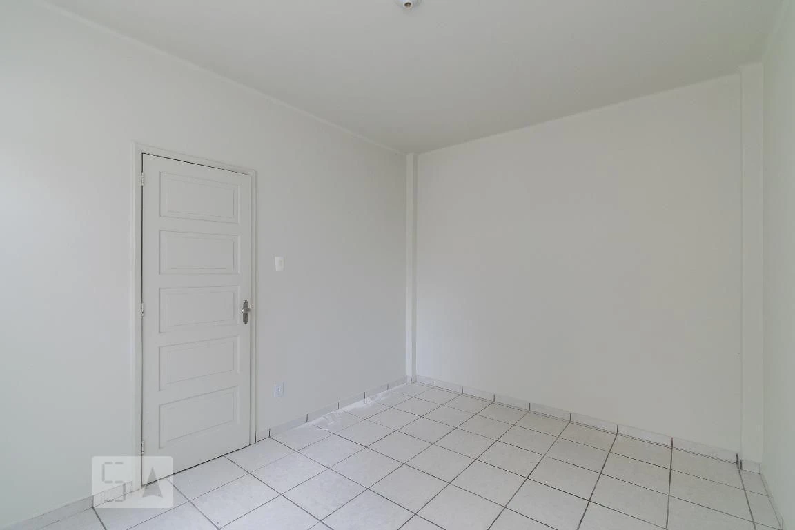 Unfurnished 1-bedroom apartment with 1 bathroom — photo 19