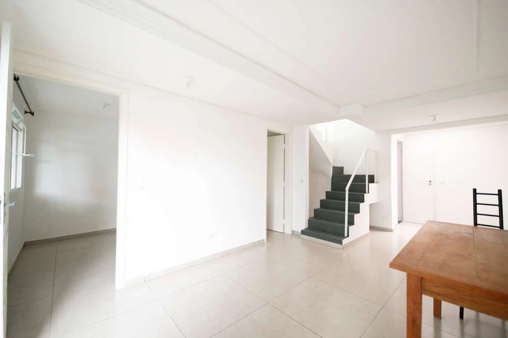 House for rent with 3 bedrooms, 2 bathrooms, 2 parking spots — photo 2