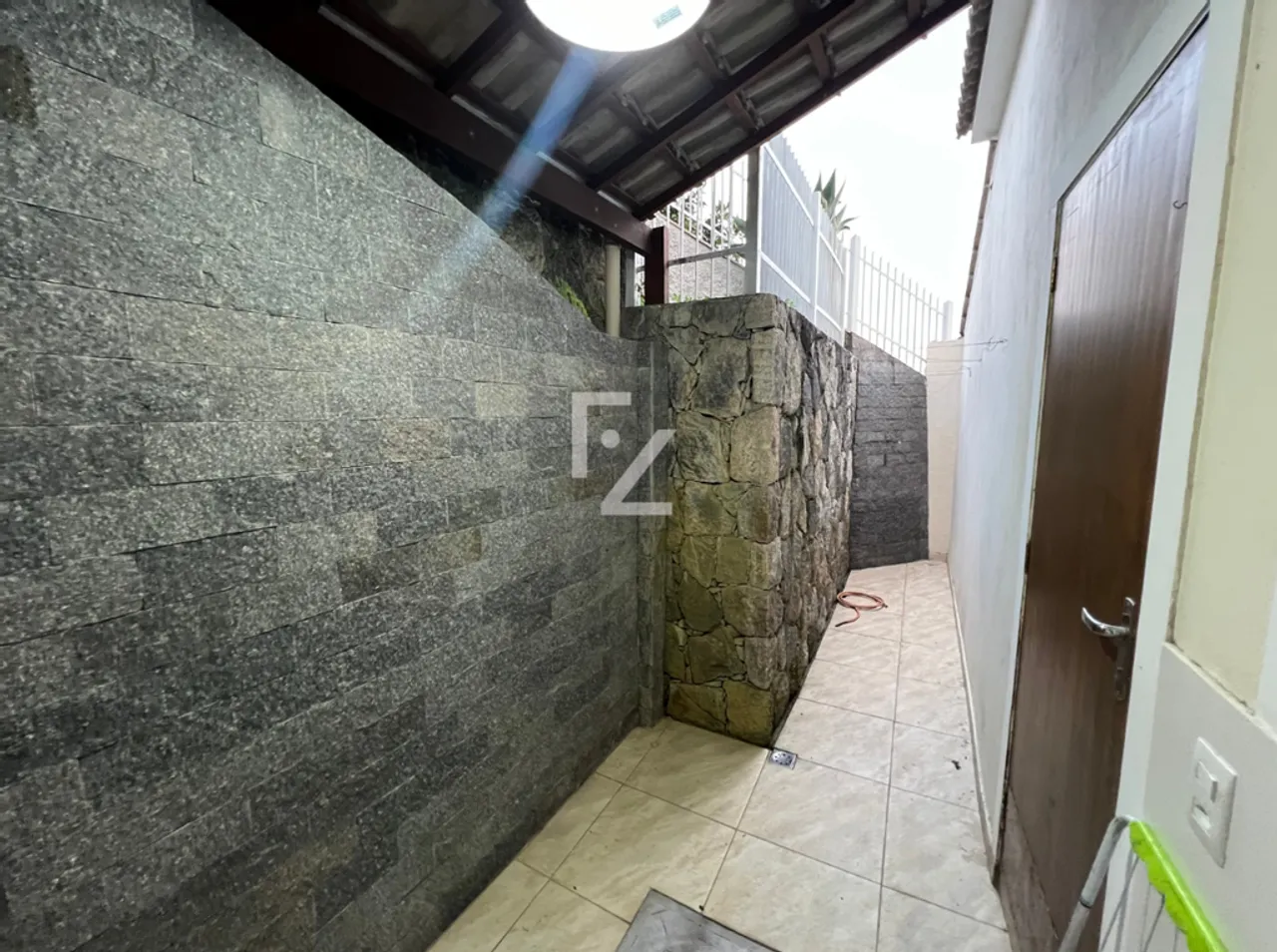 Дом с 3 спальнями и 4 ванными, 220 м² — photo 16