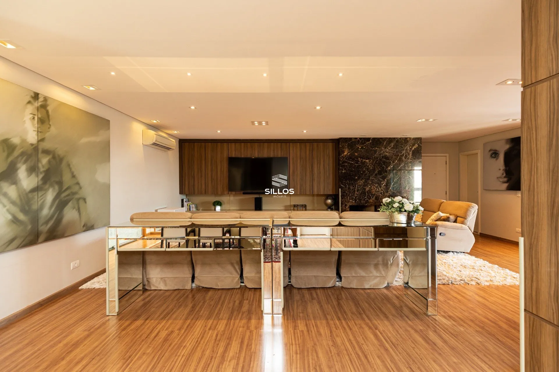 Квартира 321 м² з 3 спальнями-сюїтами і 4 паркомісцями — photo 6