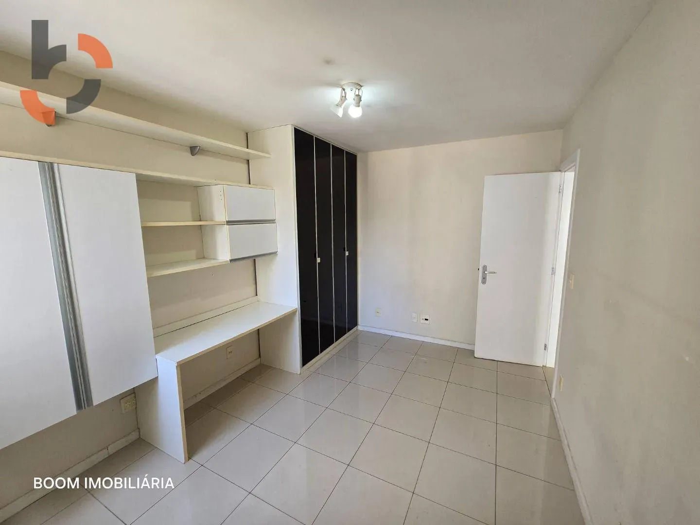3-bedroom apartment with a closed gas kitchen — photo 24
