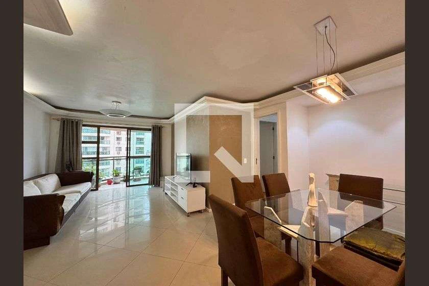 Apartamento de 4 dormitorios de 105 m² y 2 plazas — photo 4