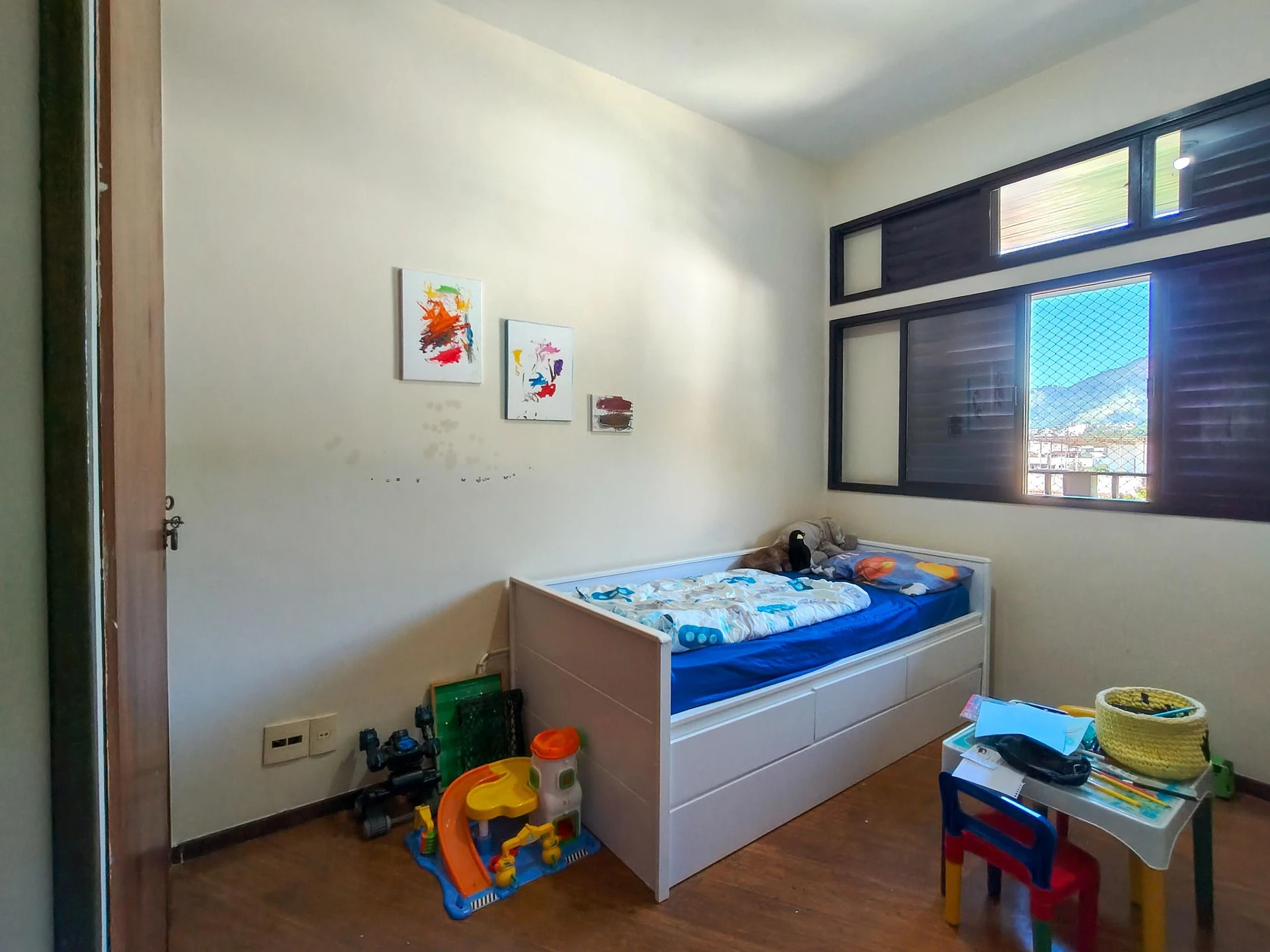 Apartamento mobiliado de 3 quartos com banheira — photo 46
