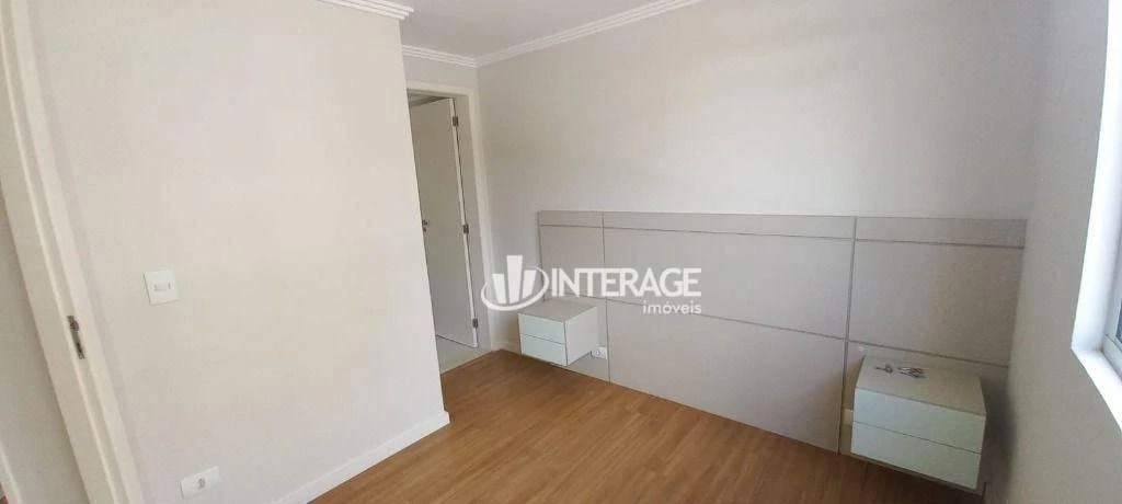 3-bedroom apartment with wood or laminate floors in Curitiba — photo 25