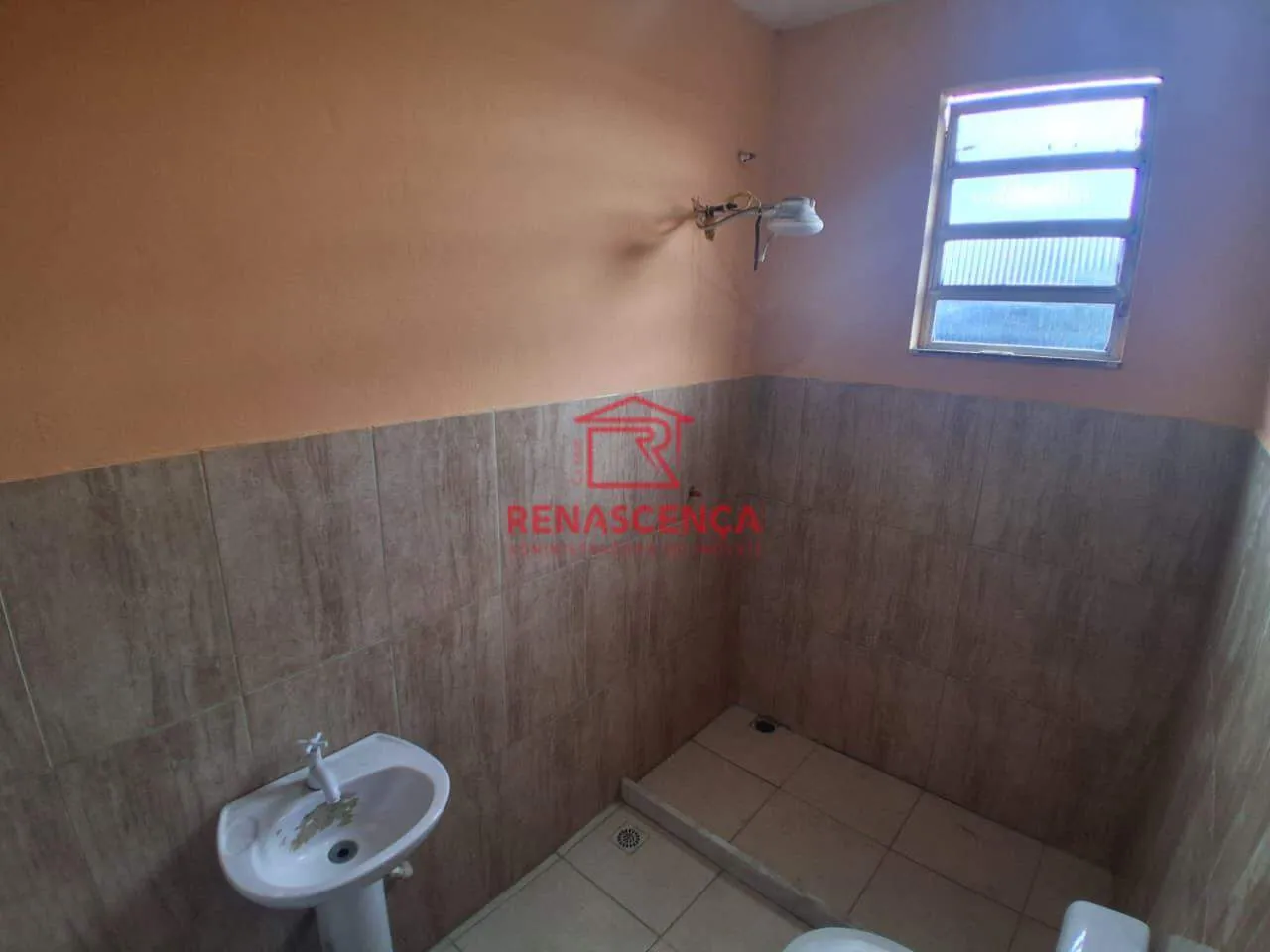 Detached house with 1 bedroom and 1 bathroom — photo 15