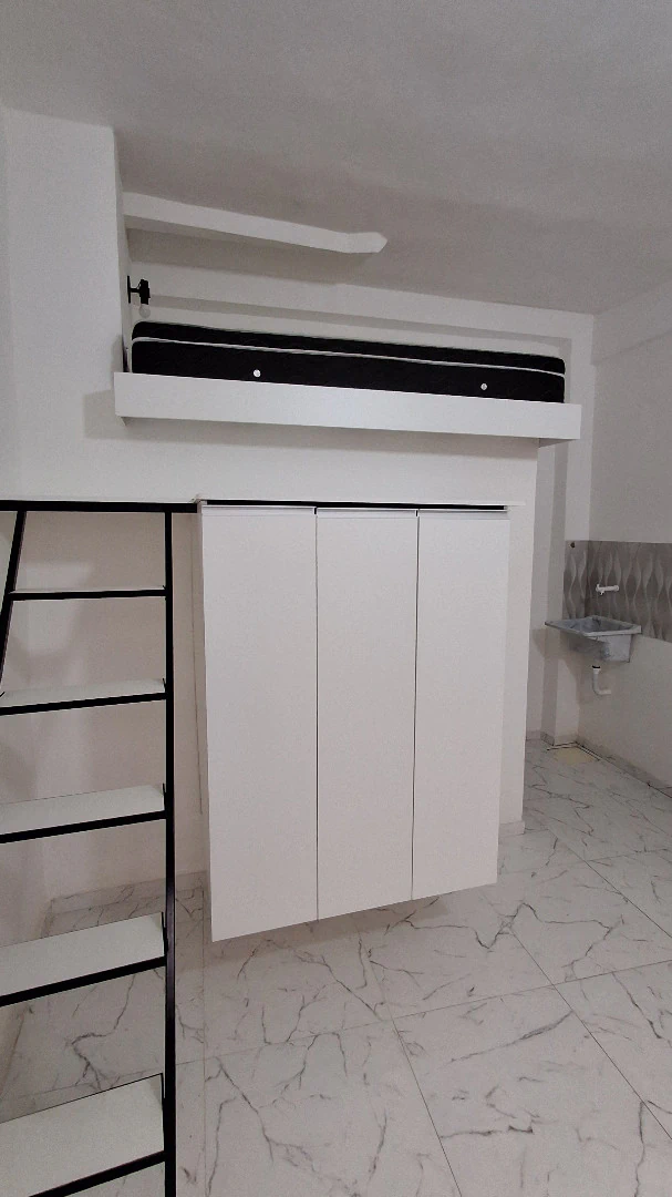 Studio-style kitnet with 1 bedroom and 1 bath — photo 6