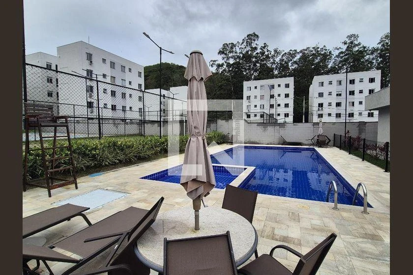2-bedroom apartment with a mountain view — photo 13