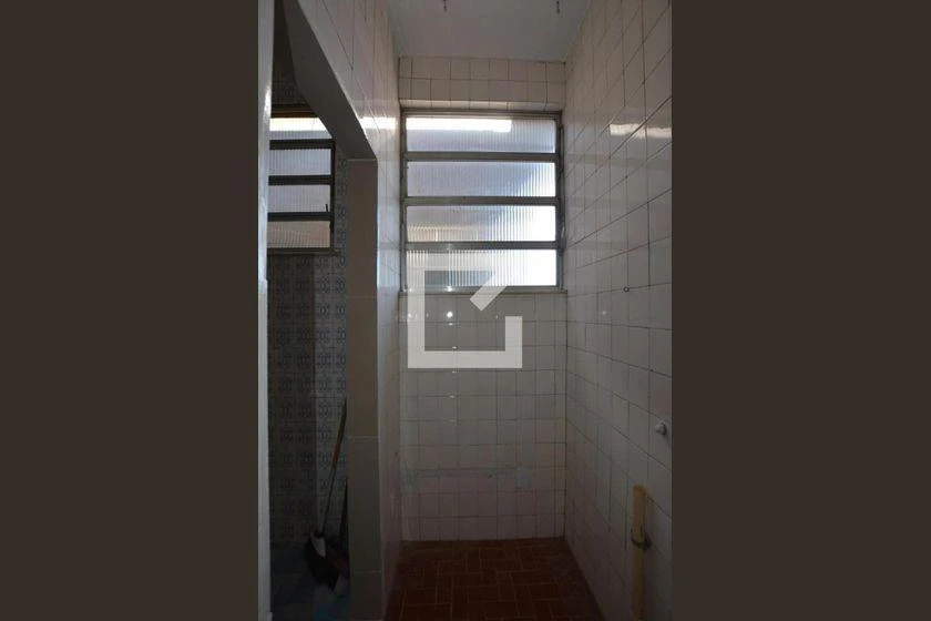 Apartamento com 2 quartos, 1 banheiro e 1 vaga — photo 36