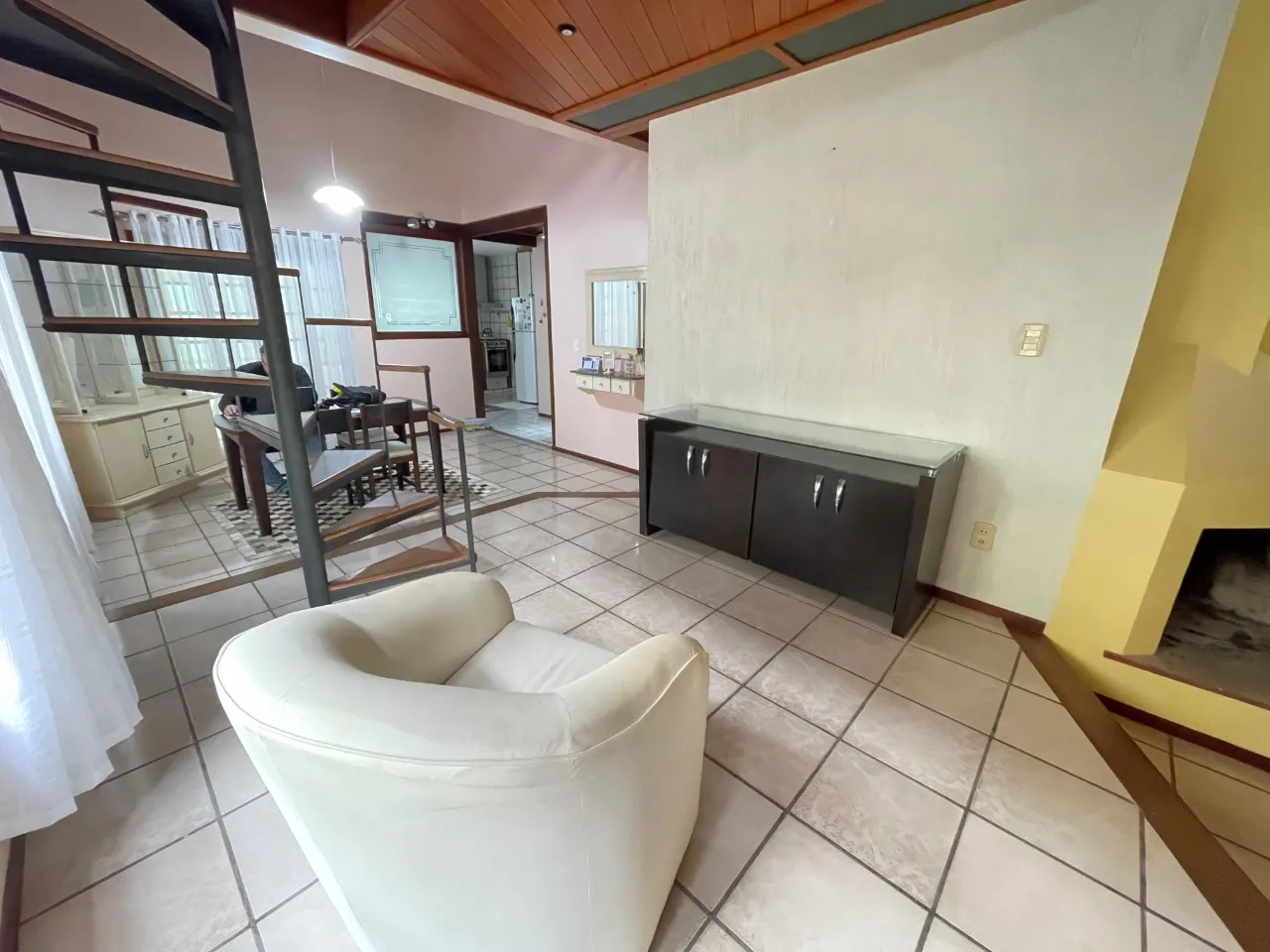 Furnished house with private garden and BBQ — photo 19