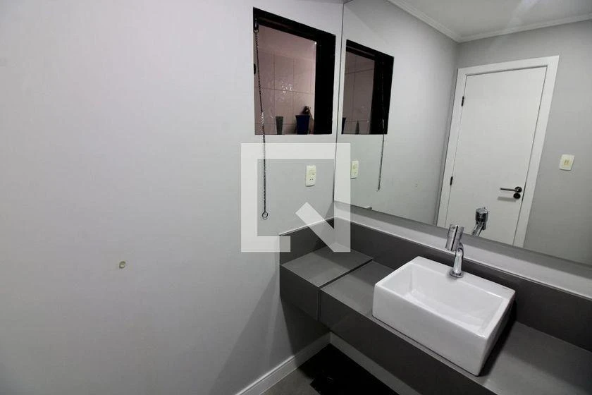 Furnished house, 260 m², with a bathtub — photo 44