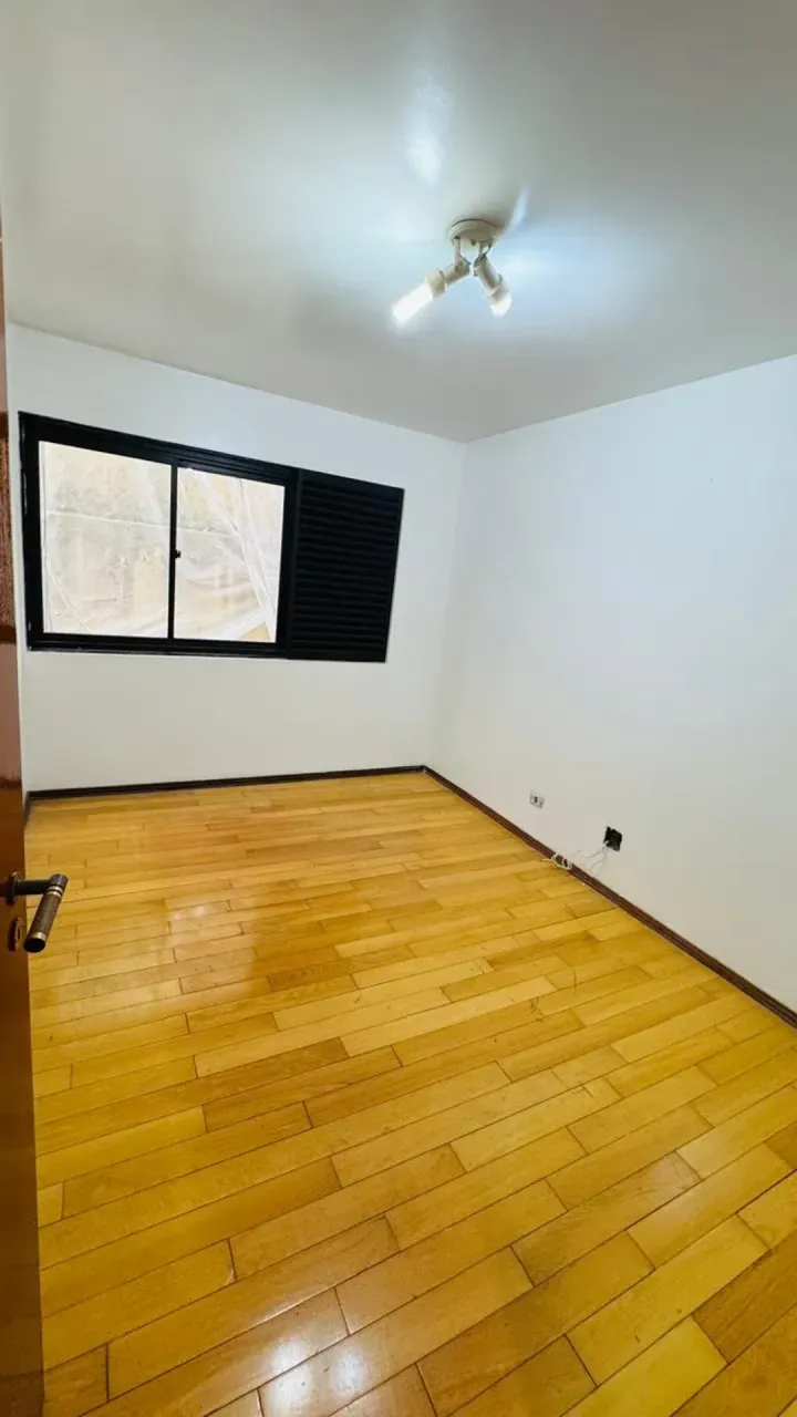 Apartment with 2 bedrooms and separate kitchen — photo 8