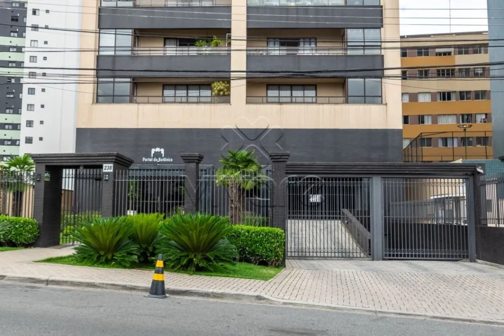 249 m² apartment with 3 bedrooms and a balcony BBQ — photo 26