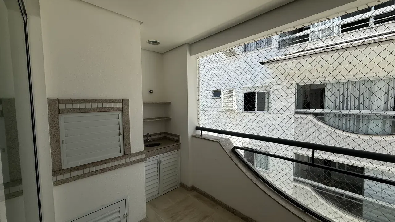 Apartment, 117 m², with a grill on the balcony — photo 8