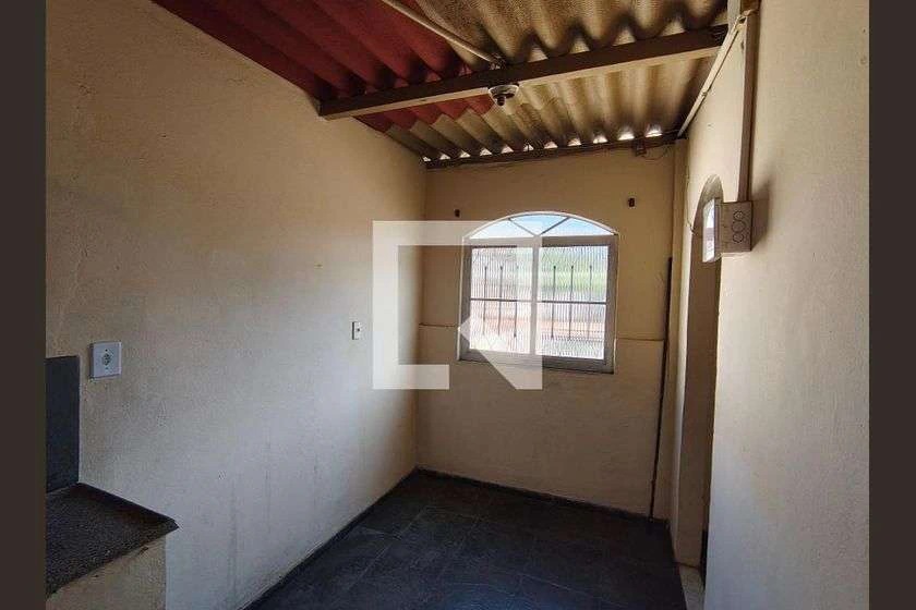 Unfurnished house, 1 bedroom, 94 m², no parking — photo 11