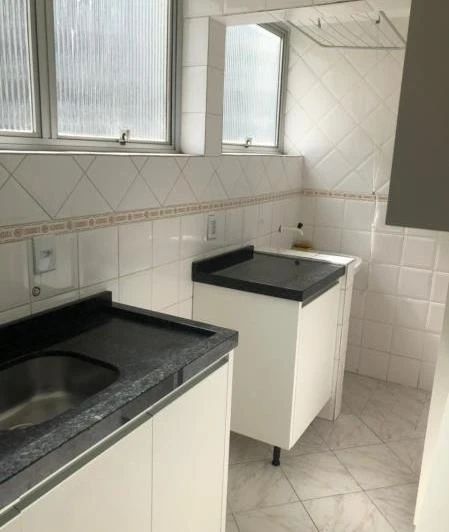 Apartamento con cocina cerrada y fogón a gas en 5º piso — photo 2
