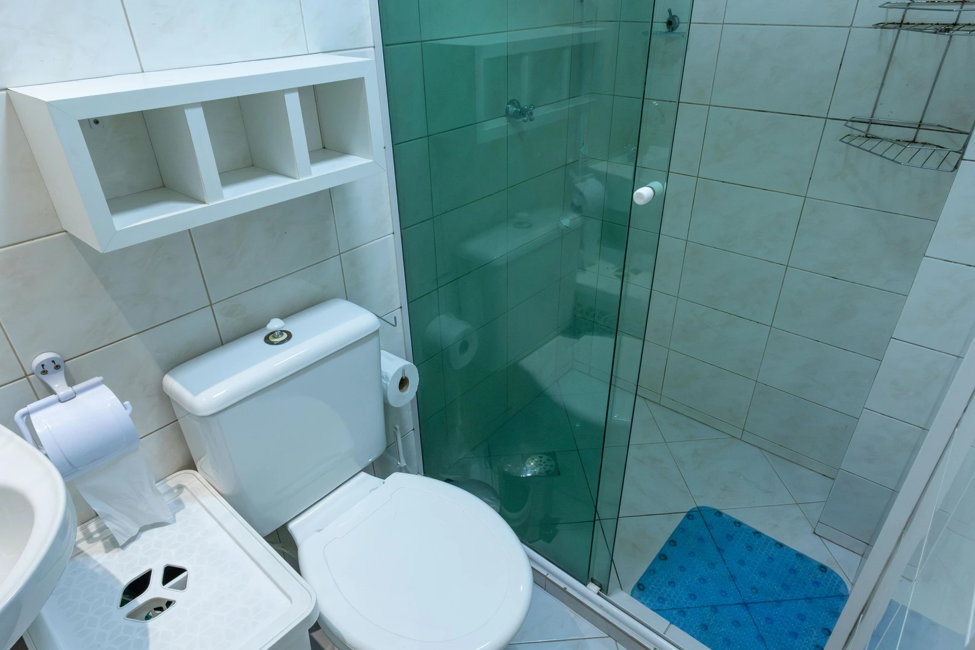 Washing machine in a 3-bedroom apartment, 53 m² — photo 44