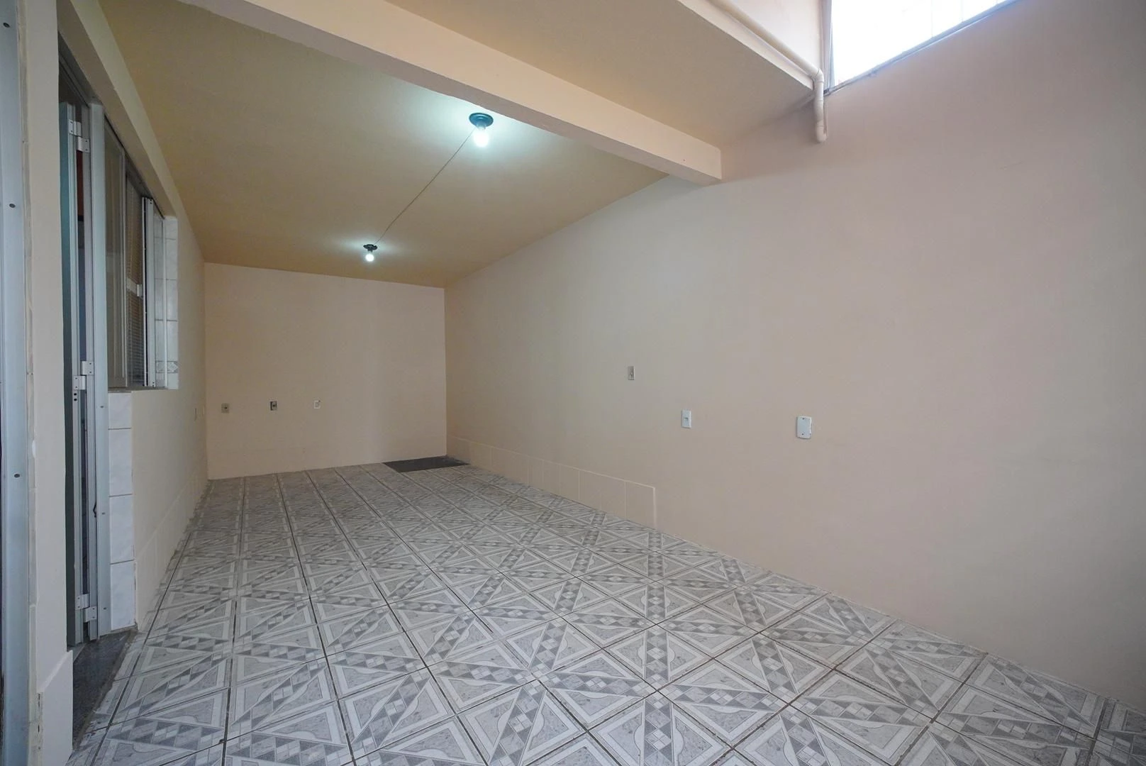 Washing machine in a 2-bedroom house, 70 m² — photo 11