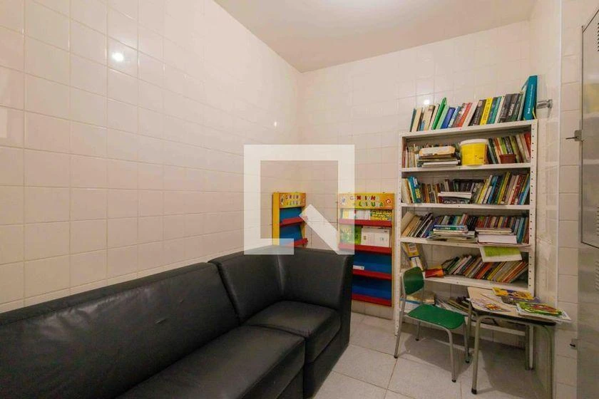 Apartment with 67 m², 2 bedrooms and a balcony — photo 43
