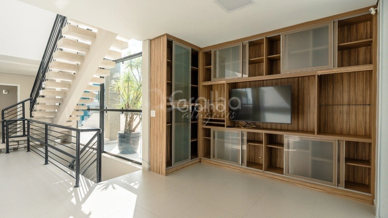 House, 343 m², with a bathtub — photo 25