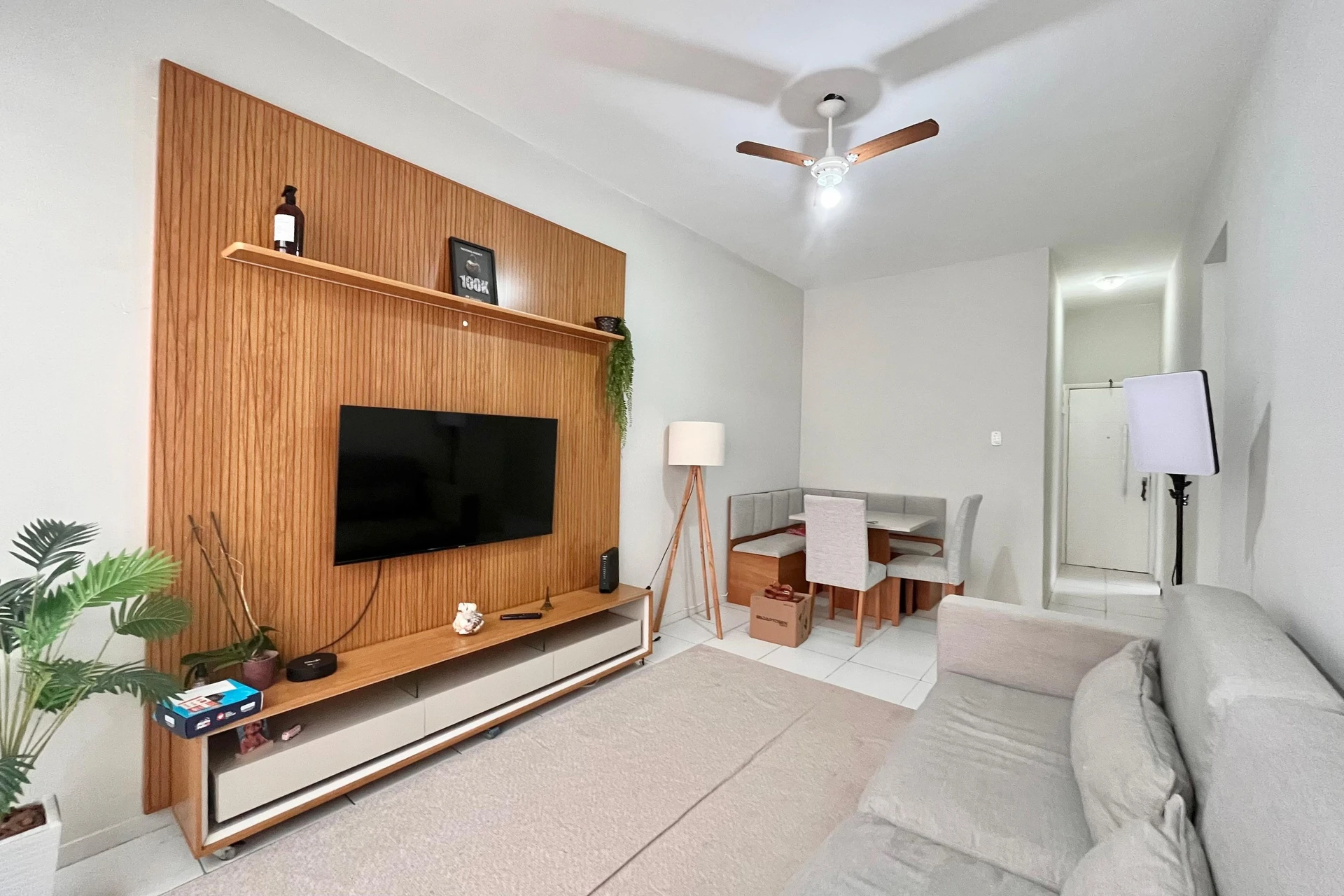 Furnished apartment with 2 bedrooms and 1 bathroom — photo 3