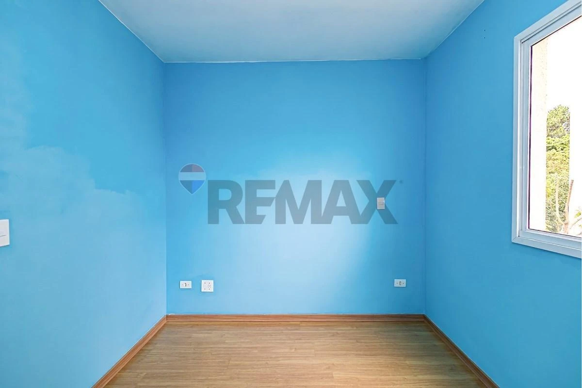 Apartment in a building with a gym — photo 25