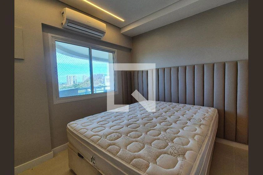 Furnished 3-bedroom apartment with balcony and views — photo 27