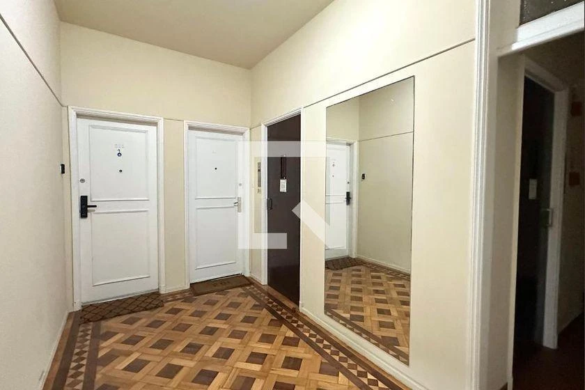 3-bedroom apartment with a walk-in closet in Rio de Janeiro — photo 21