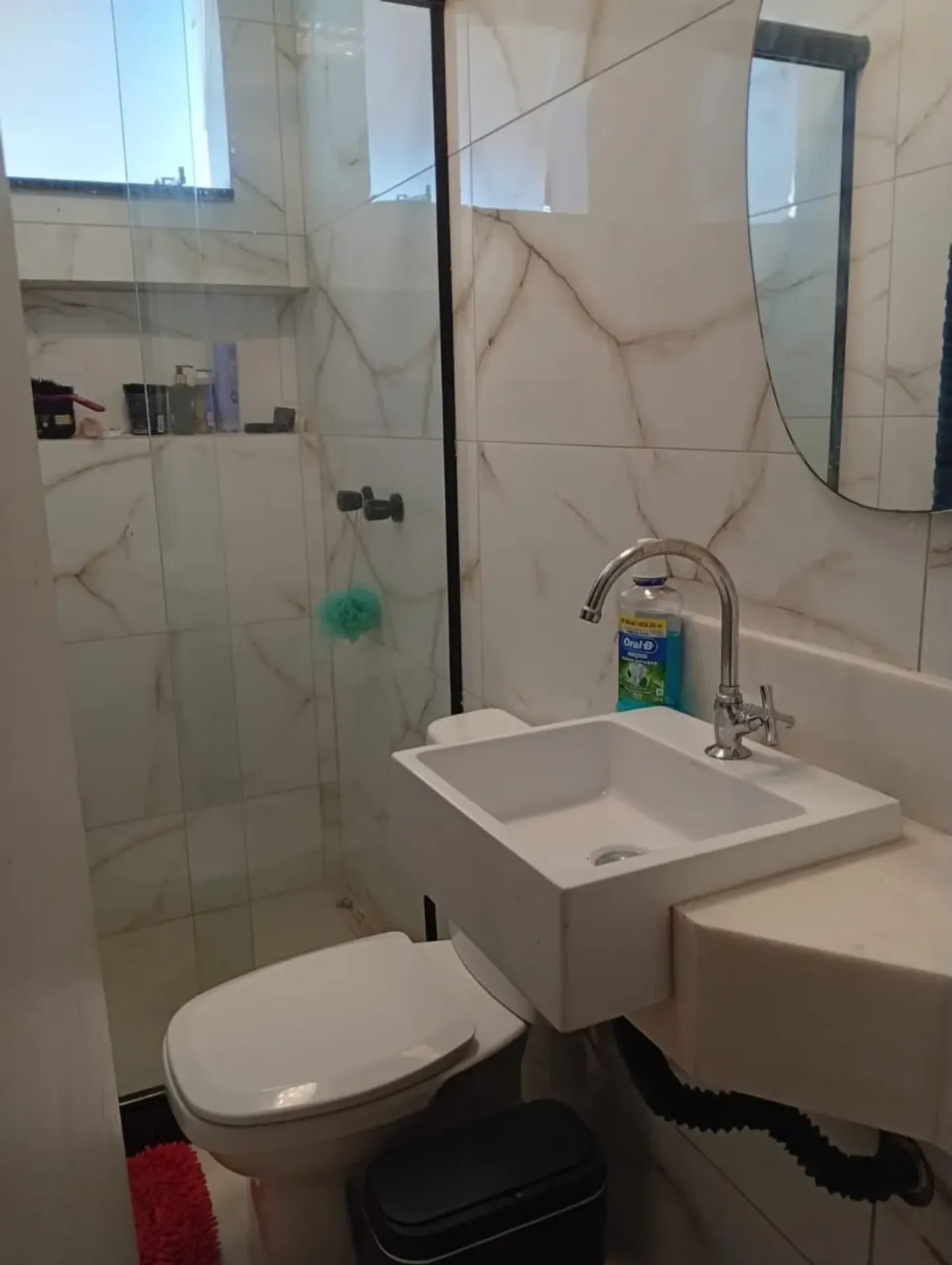 Furnished apartment, 240 m², with a glass-enclosed balcony — photo 14
