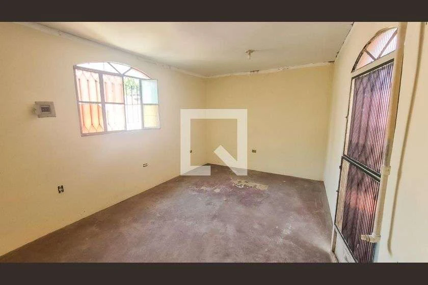 Rental house with 2 bedrooms and 2 bathrooms — photo 2