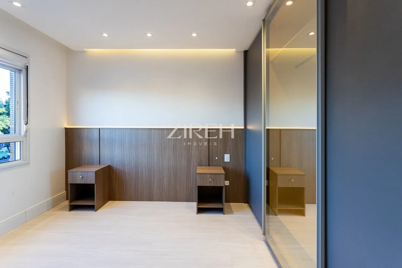 Apartment with 3 en-suite bedrooms and BBQ balcony — photo 25