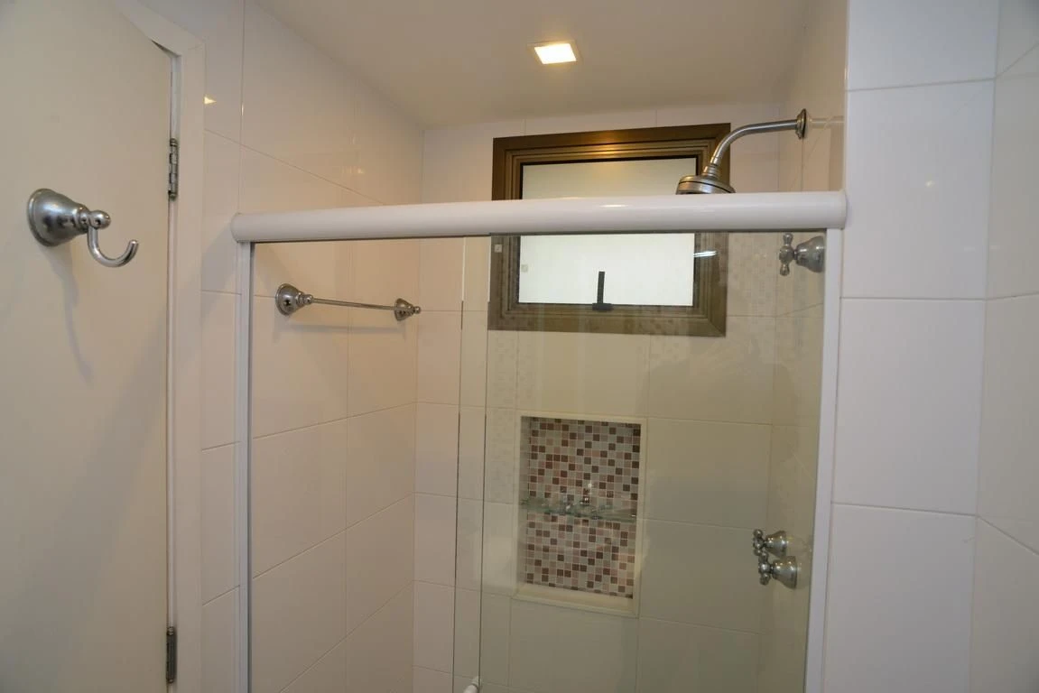 Apartamento, 139 m², com janelas do piso ao teto — photo 41