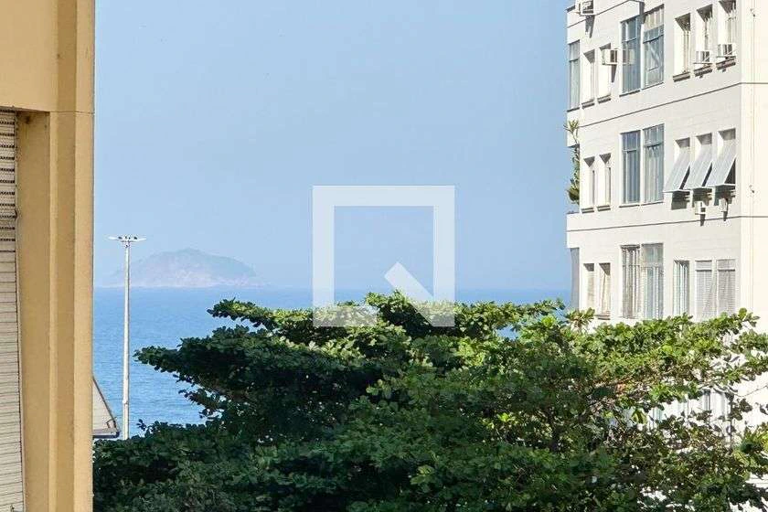 Furnished 4-bedroom apartment with 10 parking spaces — photo 4