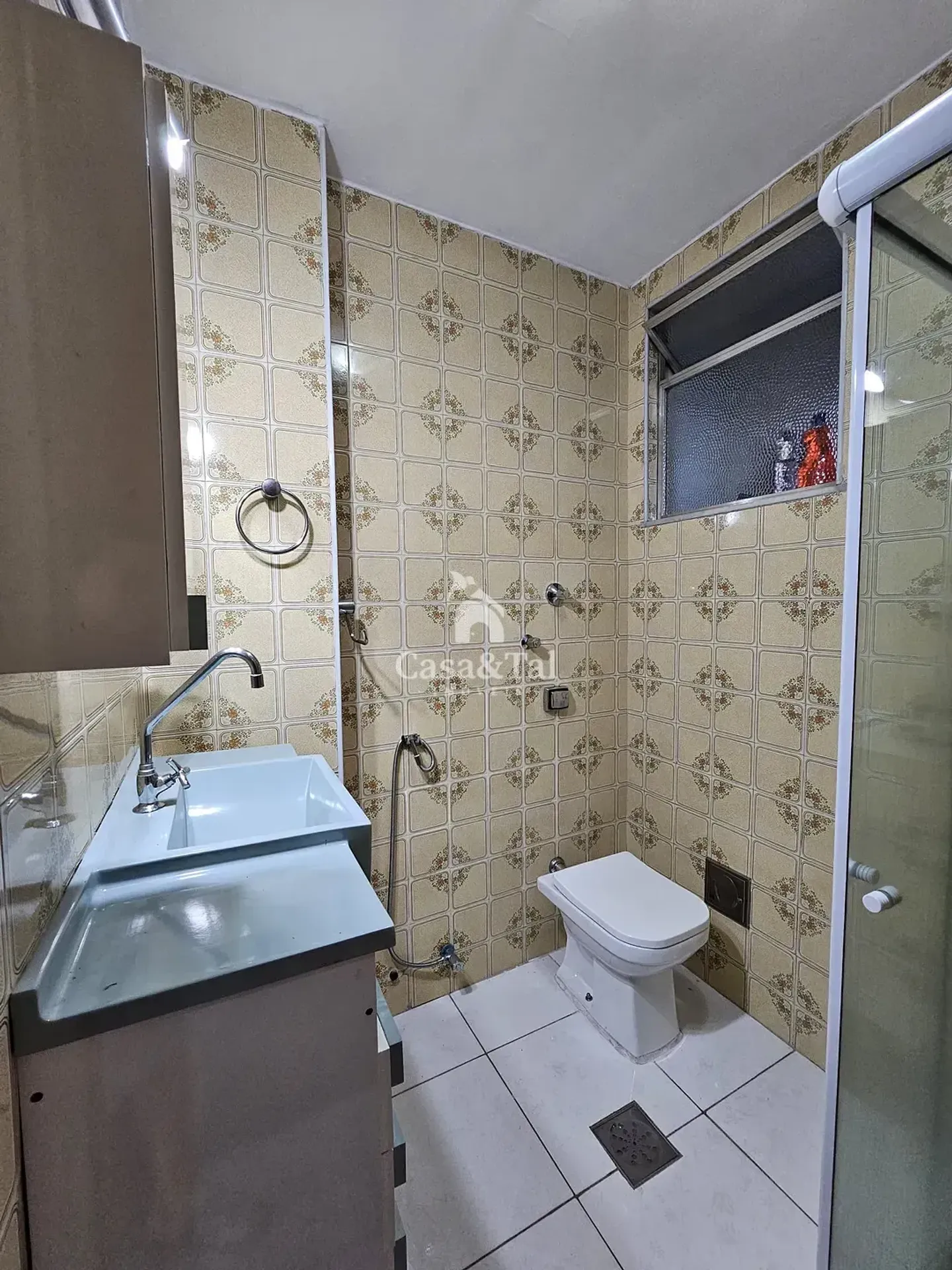 Unfurnished apartment with air conditioning and 3 bedrooms — photo 25