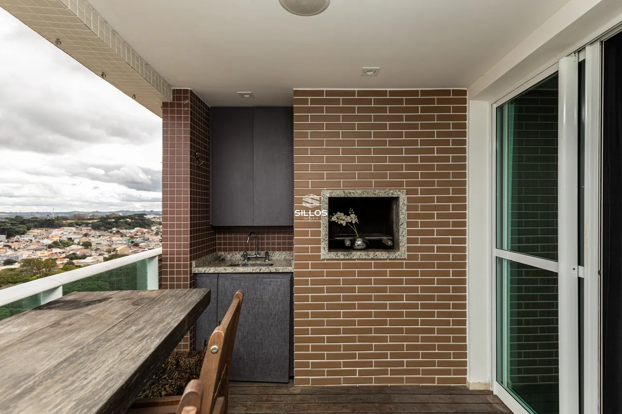 3 en-suite bedroom apartment with 4 bathrooms — photo 8