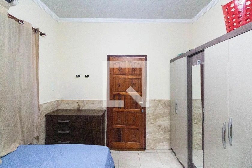 Casa de 5 quartos com espaço de home office — photo 22