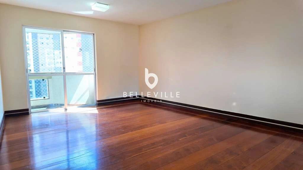 Apartamento de 4 dormitorios y 307 m² con 2 plazas — photo 4