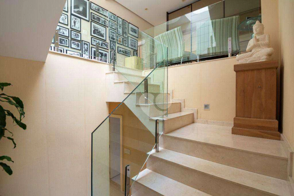 Furnished house with 7 en-suite bedrooms and 10 baths — photo 24