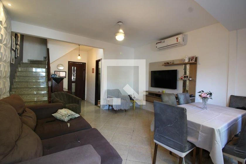 Furnished 140 m² house with 3 bedrooms and 3 bathrooms — photo 10