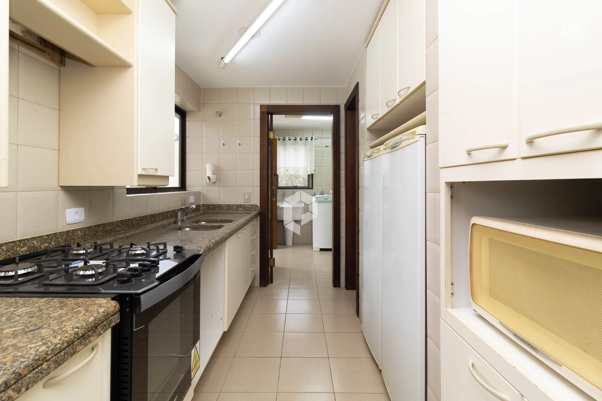 Furnished house with 3 bedrooms and a gas kitchen — photo 13