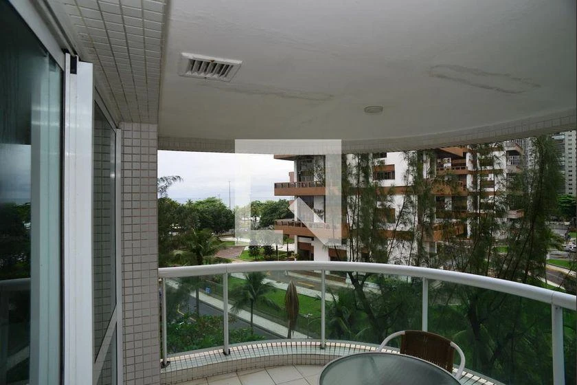 Furnished 1-bedroom apartment with a balcony — photo 9