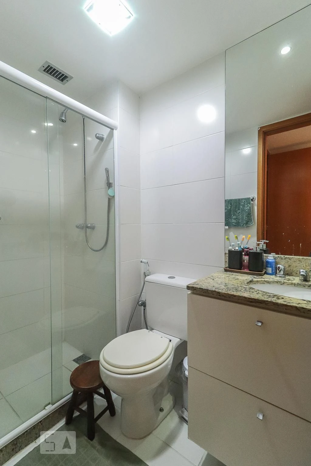 Furnished apartment, 75 m², with a home office — photo 38