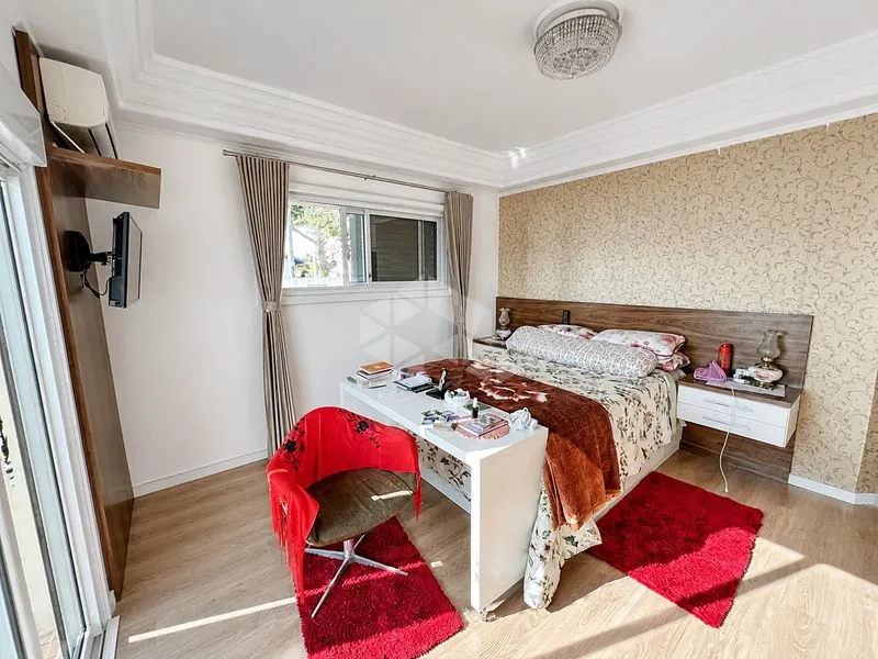 Furnished house, 350 m², with a water view — photo 18