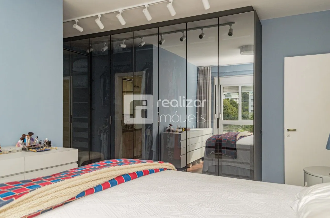 Apartamento amueblado con 3 suites y 156 m² — photo 24