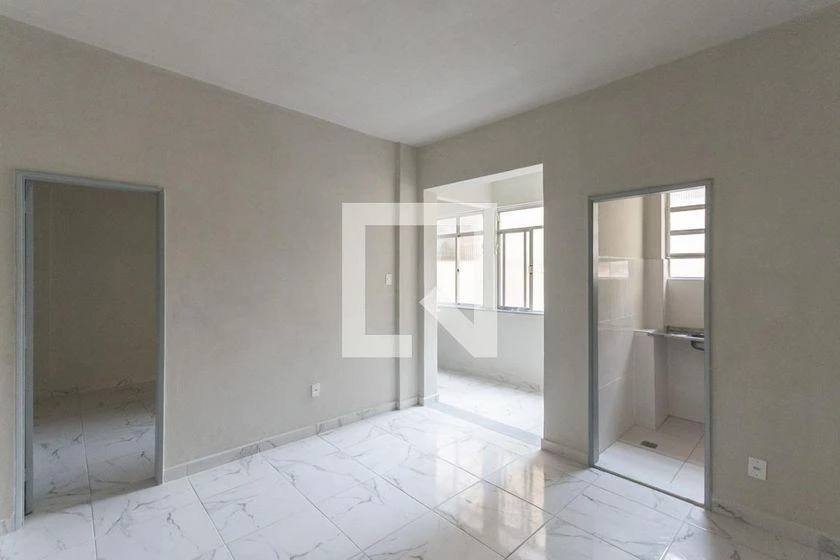 Apartamento de 1 dormitorio con suelos de azulejo — photo 14