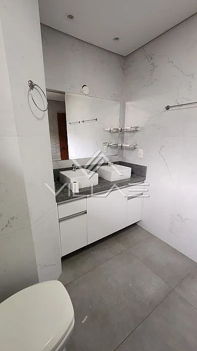 4-bedroom house with a washing machine in Curitiba — photo 23