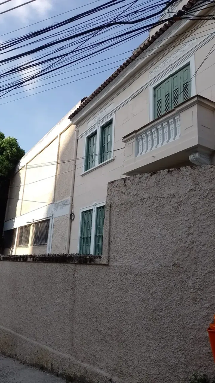 Unfurnished house with 5 bedrooms and 4 bathrooms — photo 15